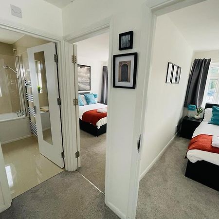 Enfield Chase Apartment 外观 照片