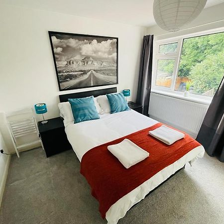 Enfield Chase Apartment 外观 照片