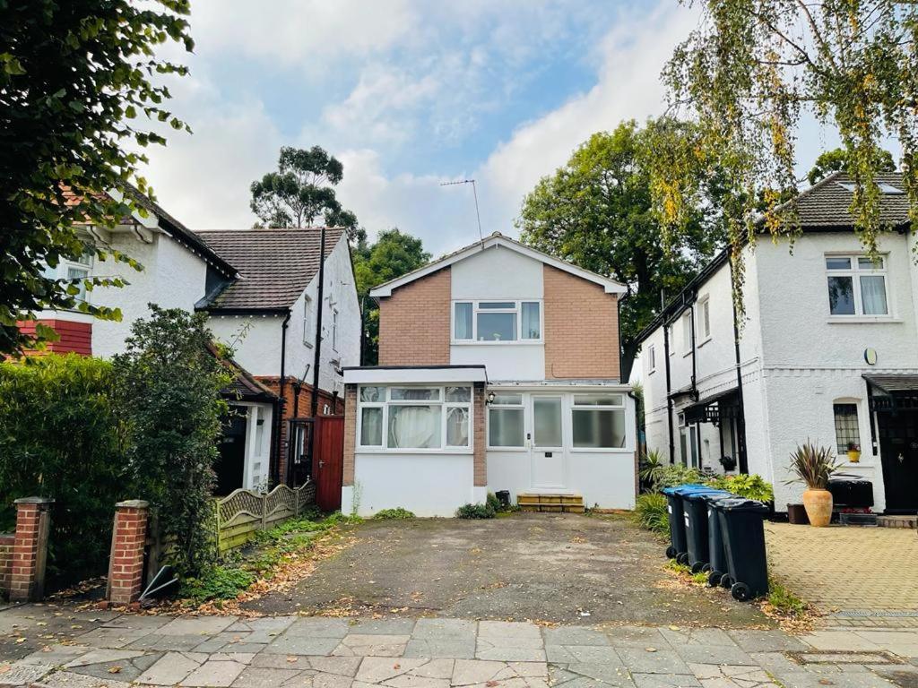 Enfield Chase Apartment 外观 照片